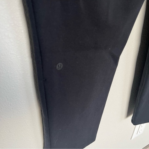 Lululemon On The Move Pant Ponte 28" Black Active Casual Travel Women’s 10 - Picture 11 of 12